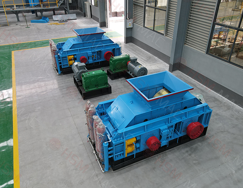 白云石破碎機，液壓對輥破碎機，大型對輥破碎機價格，對輥制砂機廠家